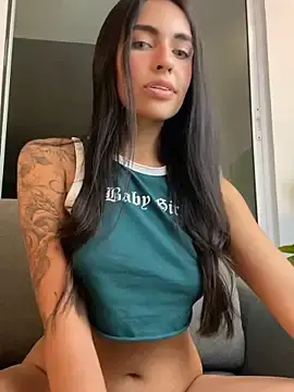 Stripchat Nude Webcam of DaphneUwu