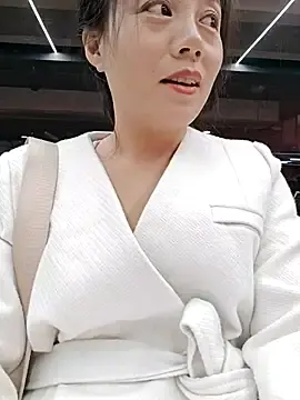 Stripchat Live Sex of bingxin-