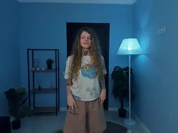 Stripchat Nude Webcam of RayaNenlia