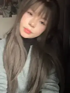 Stripchat Live Sex Cam of SarahBeii