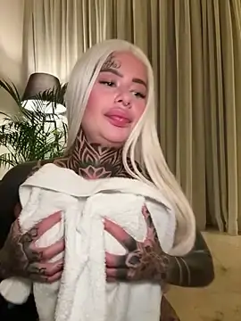 Stripchat Watch Live Sex Cams of bambixboo