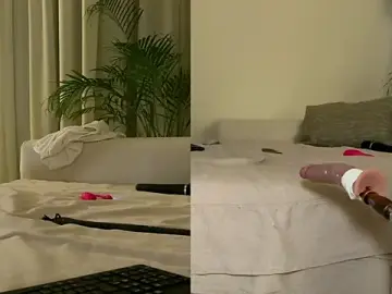 Stripchat Sex Cam of bambixboo