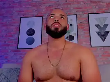 Stripchat Free Porn Cam of Chris_Varden