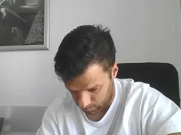 Stripchat Sex Cam of FROCETTO93