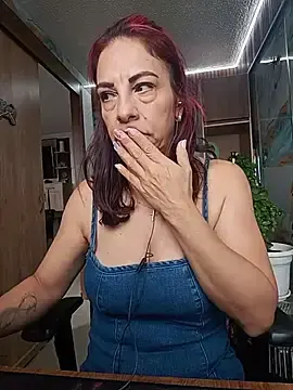 Stripchat Adult Webcam of _Kamy_Hot