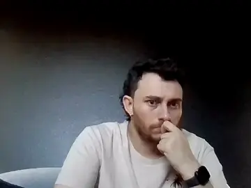 Stripchat Nude Webcam of tallhungcloudzz