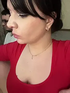 Stripchat Sex Cam of Poly_Nick