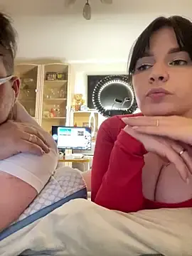 Stripchat Adult Webcam of Poly_Nick