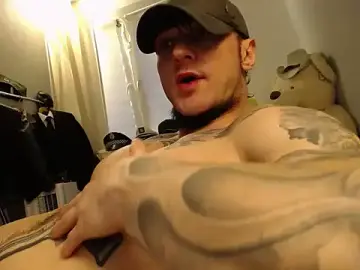 Stripchat Sex Cam of ballardbret