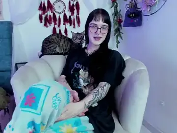 Stripchat Free Live Porn of bathory_vamps