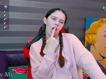 Stripchat Sex Cam of iris_nikhols