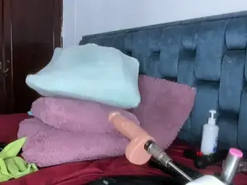 Stripchat Adult Webcam of Roxy-Smith