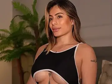 Stripchat Free Live Porn of Amara_Velvet_