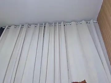 Stripchat Live Sex of Savage_Room_X