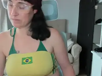 Stripchat Best live sex cam show of emmita69_