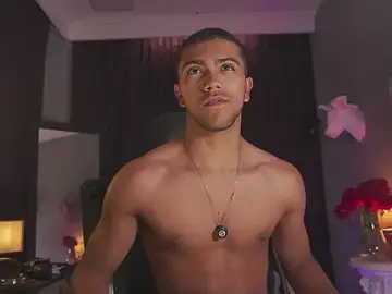 Stripchat Watch Live Sex Cams of Colstorw_