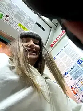 Stripchat Live Sex of Sophie_Avory