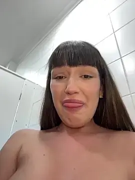 Stripchat Free Live Porn of Sophie_Avory