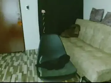 Stripchat Live Sex Cam of ella_peck