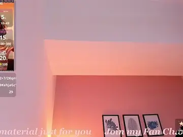 Stripchat Nude Webcam of Galilea_Fox