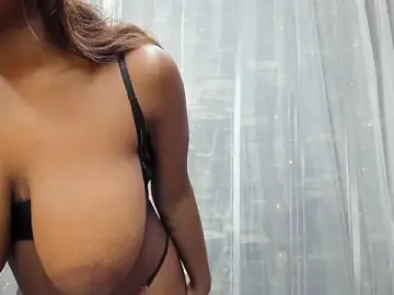 Stripchat Nude Webcam of KatieGomez