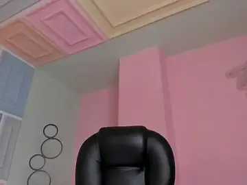 Stripchat Adult Webcam of KatieNolan_1