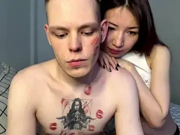 Stripchat Sex Cam of TwoCharmyRay