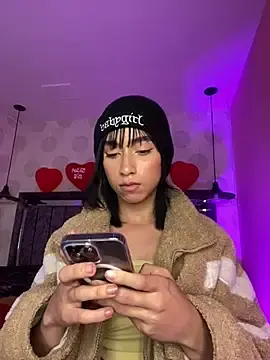 Stripchat Live Sex of alahia_pink