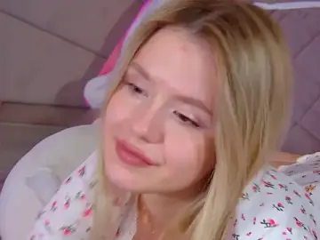 Stripchat Adult Webcam of MilanaBalmain