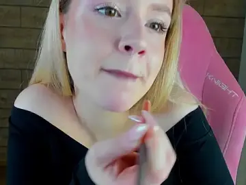 Stripchat Watch Live Sex Cams of MilanaBalmain