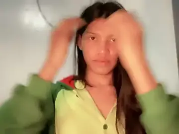 Stripchat Sex Cam of Yourgoddess_jayve