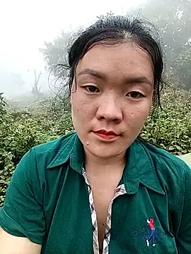 Stripchat Watch Live Sex Cams of meomeo-00