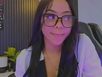 Stripchat Live Sex of Madiee_Rhea