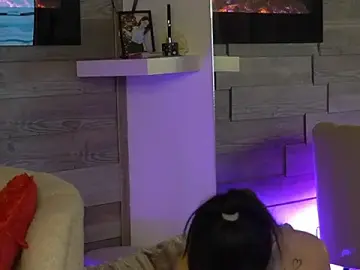 Stripchat Sex Cam of SeductiveMom