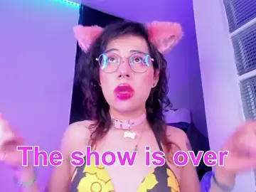 Stripchat Sex Cam of Sweet-SharoKitty