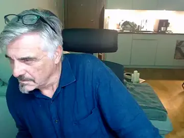 Stripchat Free Live Porn of Budapest1958