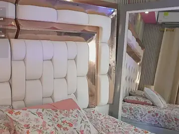 Stripchat Free Porn Cam of kinkylittlegirll