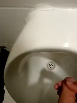 Stripchat Live Sex Cam of Damiianm