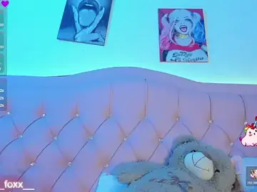 Stripchat Nude Webcam of Mia_foxx_