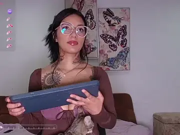 Stripchat Free Porn Cam of dolcebella