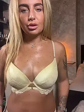 Stripchat Live Porn of CharlottemilfUKx
