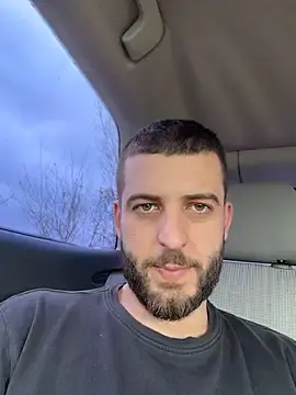 Stripchat Watch Live Sex Cams of Pablo_Hornyguy95