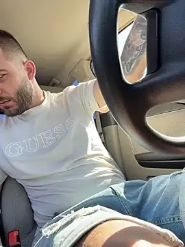 Stripchat Adult Webcams of Pablo_Hornyguy95