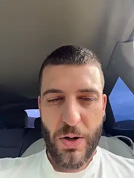 Stripchat Watch Live Sex Cams of Pablo_Hornyguy95