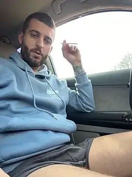 Stripchat Sex Cam of Pablo_Hornyguy95