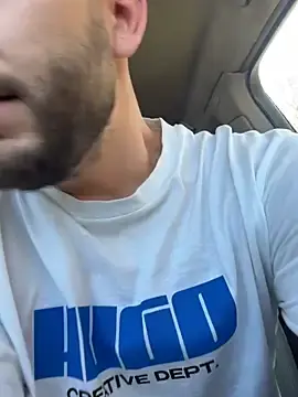 Stripchat Watch Live Sex Cams of Pablo_Hornyguy95