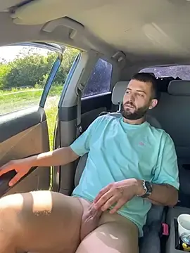 Stripchat Free Live Porn of Pablo_Hornyguy95