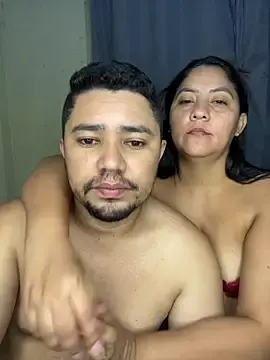 Stripchat Free Live Porn of mayemarc