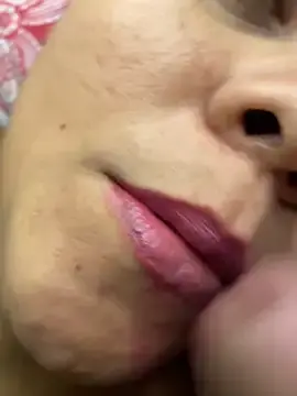 Stripchat Free Porn Cam of mayemarc