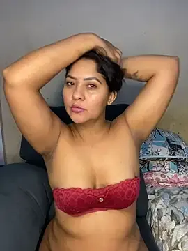 Stripchat Free Live Porn of mayemarc